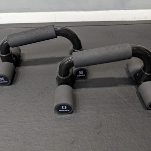 プッシュアップバー